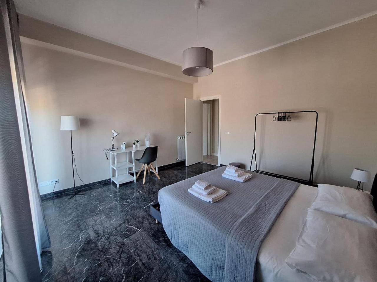 Elpida Apartment Reggio di Calabria Eksteriør billede